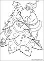 dibujo Pap Noel adornando rbol